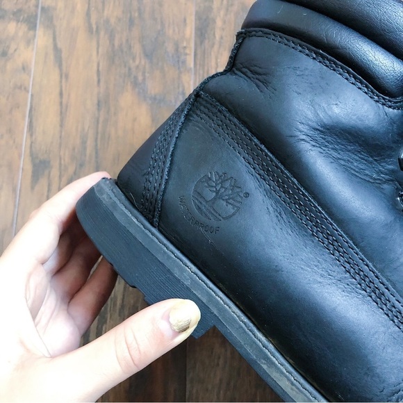 Timberland • Waterville 6" Waterproof Lug Sole Booties black leather lace up - Picture 10 of 14